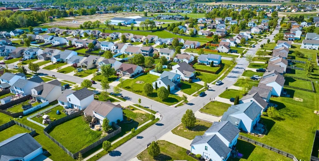 Why West Coast Investors Are Turning to Midwestern Real Estate Notes