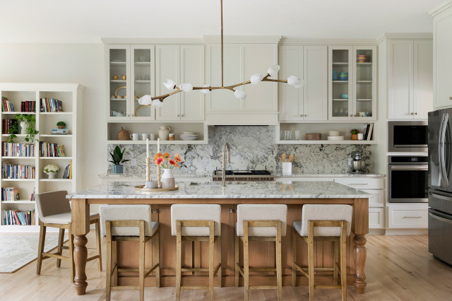 Cozy, Quietly Stylish Kitchen Made for Family Life