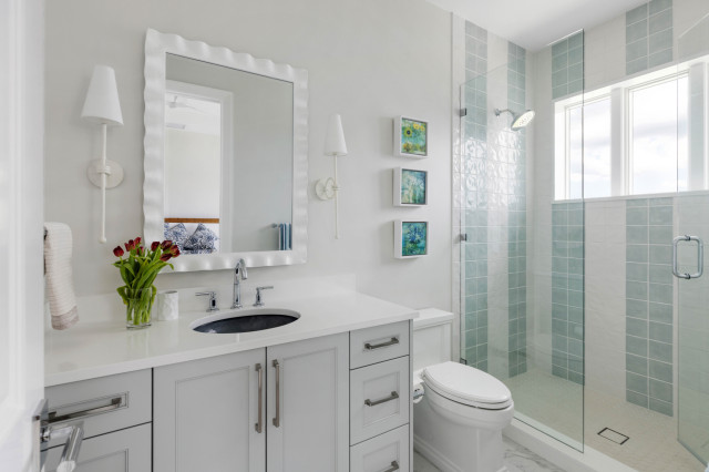 5 New Bathrooms With Space-Saving Strategies